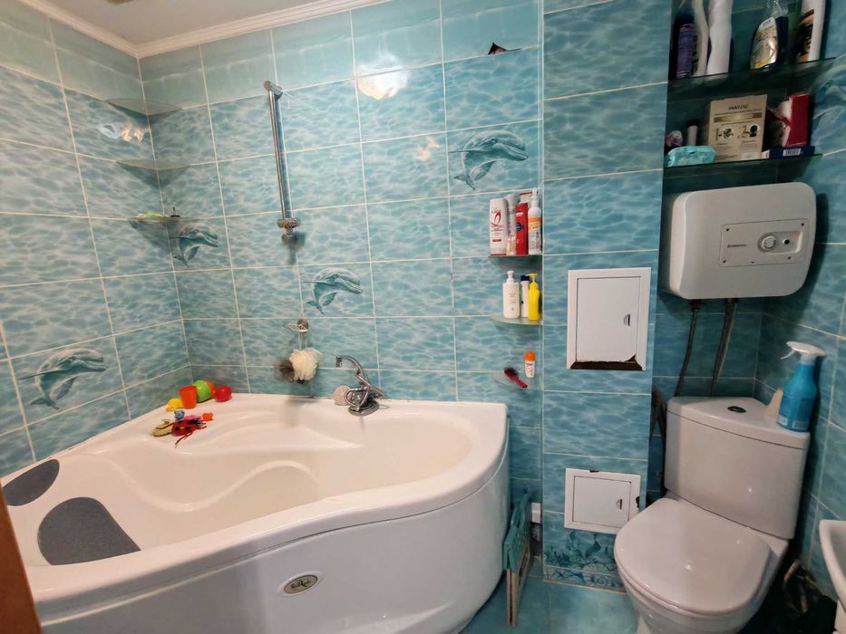 Продам 3 ком квартиру рн КЖБИ