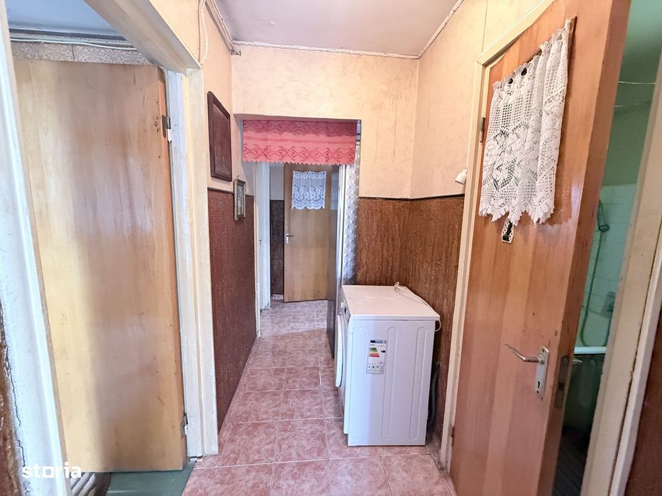 Apartament 3 camere, decomandat, str Uioara