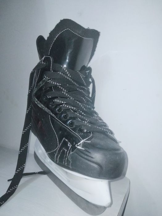 Продам коньки буу