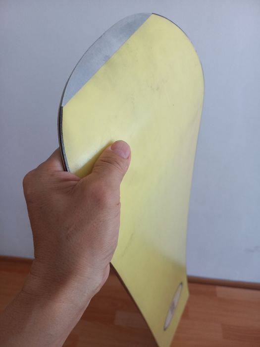 Сноубордная доска