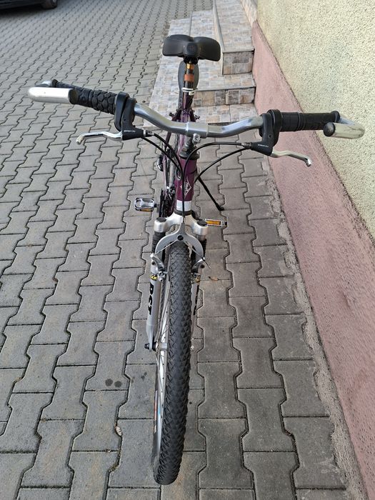 Bicicleta K2 , 21 viteze , roti 26, cadrul aliminiu