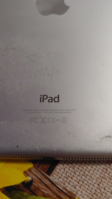 Vând două tablete iPad