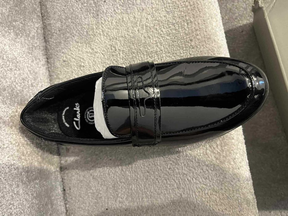 Чисто Нови необувани детски Лоуфъри размер 37ми CLARKS