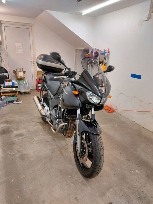 Yamaha TDM 900 ABS (2004) – Echipată de drum lung, stare excelentă