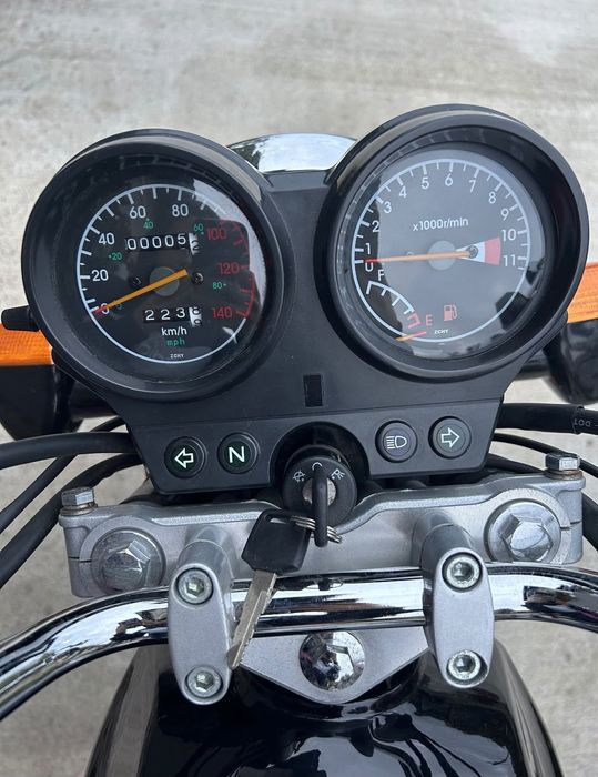 Vând motocicleta RD125 (HY125-2) 125cc in stare impecabila!!