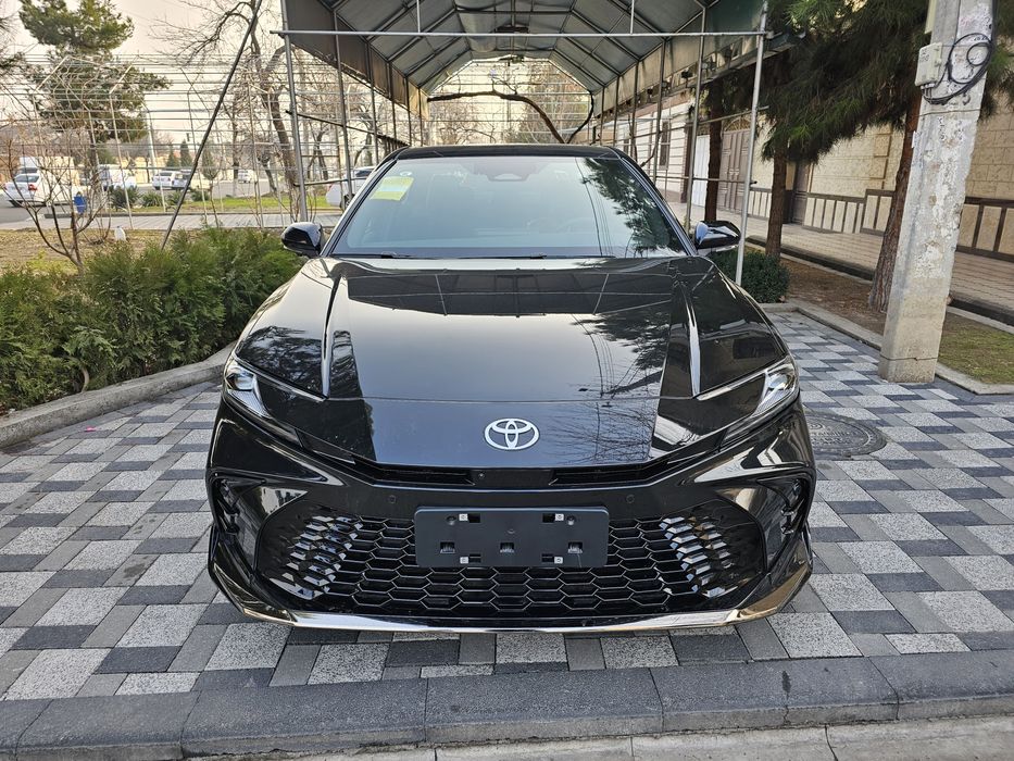 Toyota Camry.80 kuzuf. Yili 2025. Yurgani 57. Narxi 43500