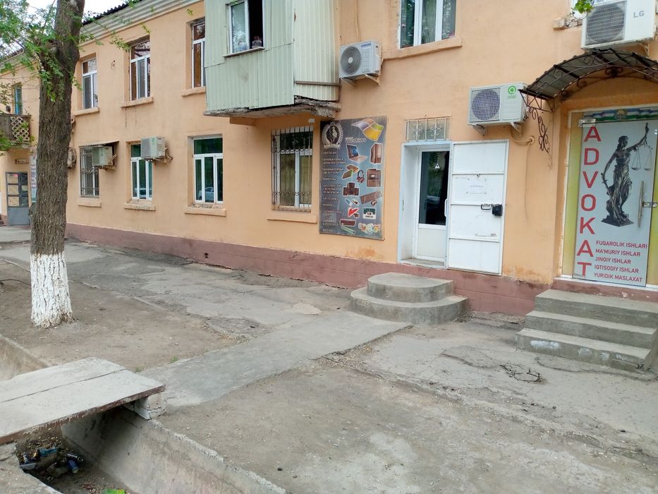 Куна УВД светофорини ениндаки дома 3 хонали квартира сотилади