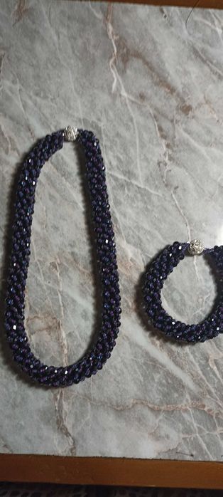 Украшения из бисера