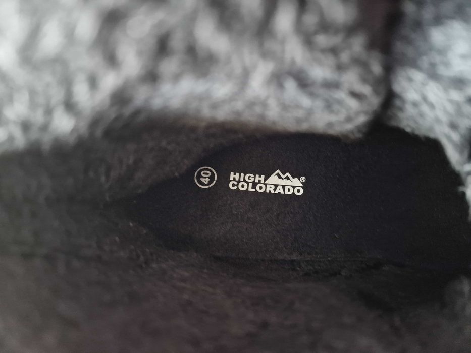 Туристически зимни обувки, 40 номер