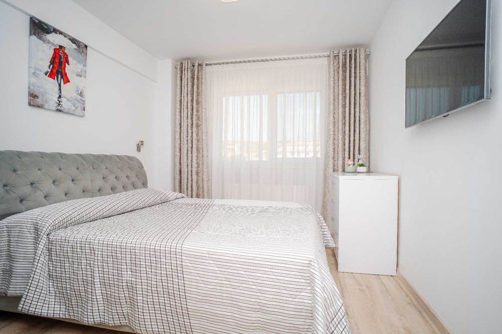 Apartament  3 camere decomandat