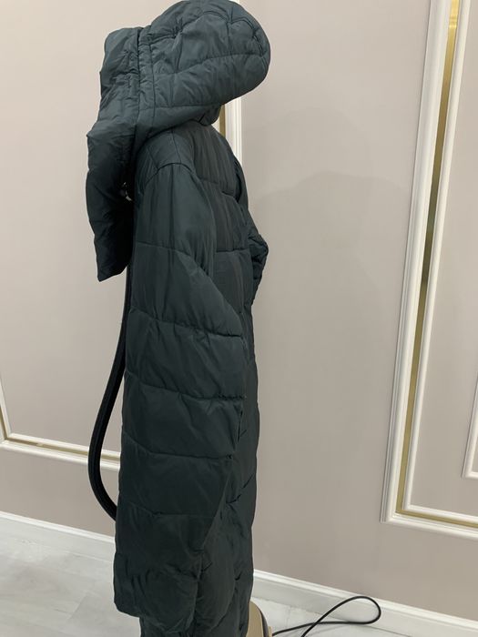 Продам зимние куртки