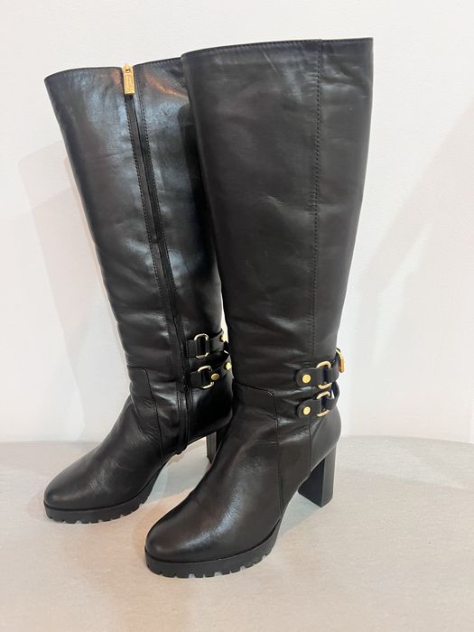 Продам женскую обувь