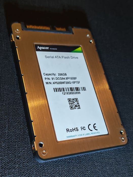 Ssd-uri, capacitate de 256 GB și 120 GB (Perfect Funcțional)