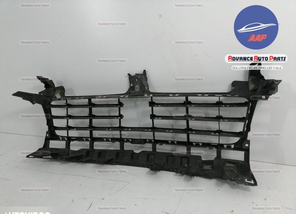 Централна решетка с Диструник оригинална Порше Каен / Porsche Cayenne