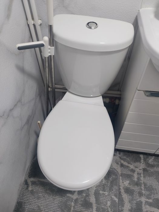 продам унитаз б/у