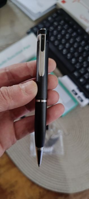 Скрита камера в химикалка