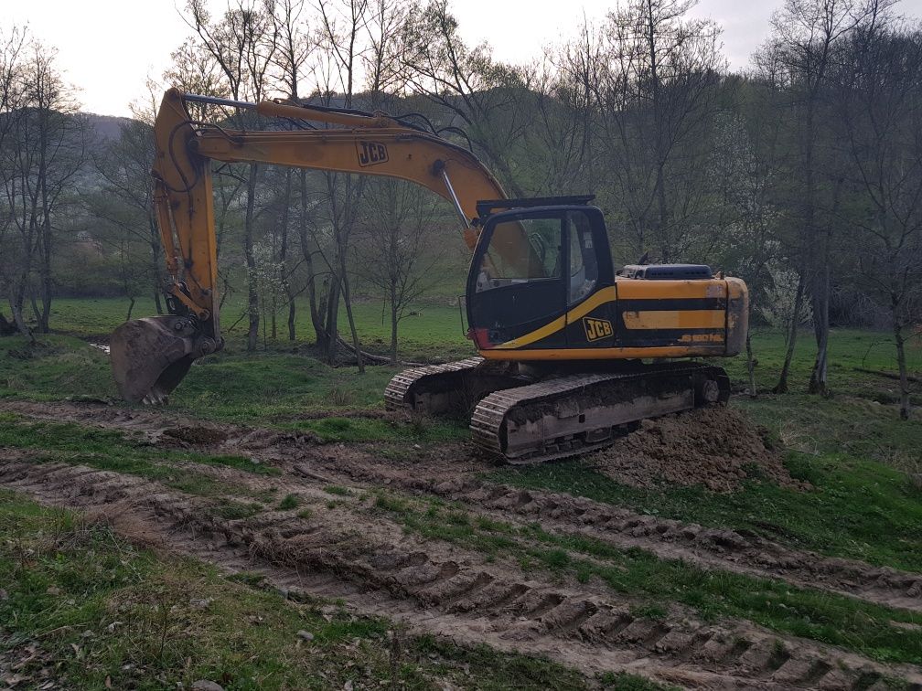 Excavator JCB 180 șenile Uricani • OLX.ro