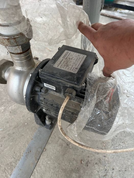 Reaktor va sovun apparat sotiladi