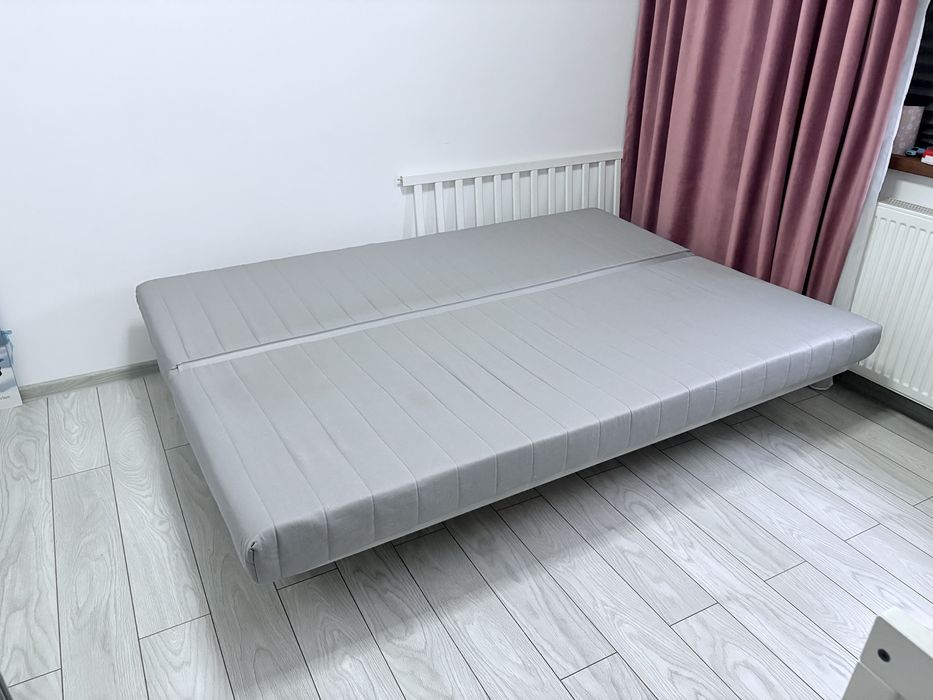 Canapea extensibila IKEA