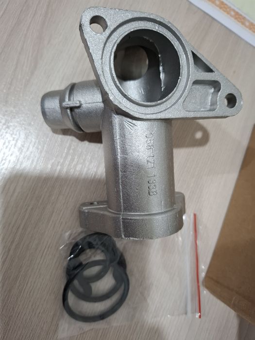 Тройник флянец паук для пассат и ауди 1.8