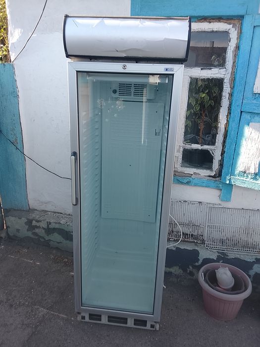 Продам холодильник