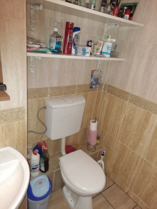 Apartament semidecomandat cu două camere