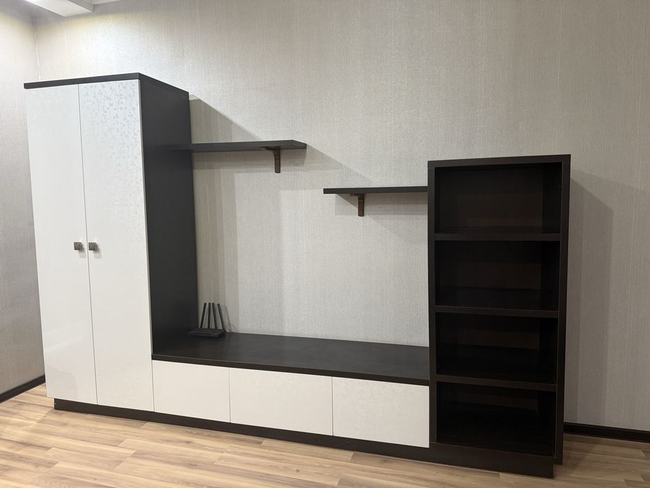 Продам шкаф стенку