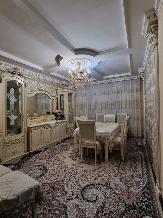 Продаётся Мирзо Улугбекском районе возле ЭКО базара