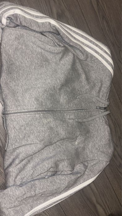 Hanorac Adidas.