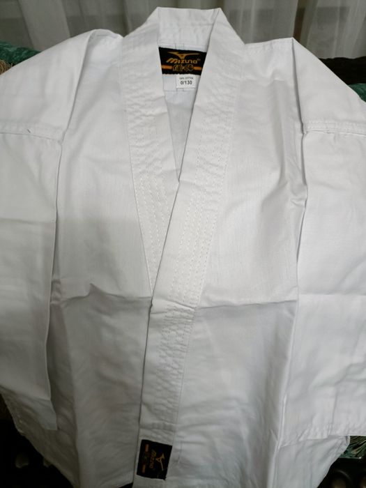 Кимоно белое КАРАТЭ.