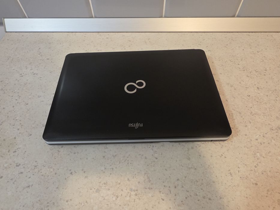 Laptop Fujitsu Lifebook S761 i5