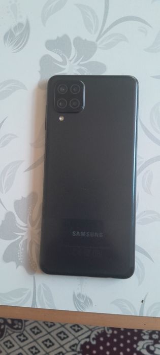 Samsung a12 sotiladi 4 64