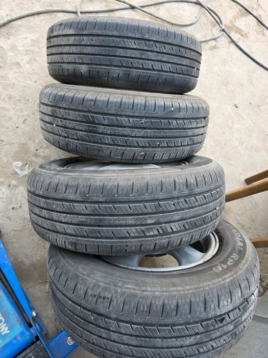 Продам Шина на Camry