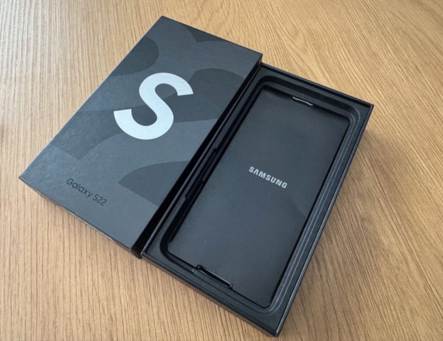 Telefon Samsung Galaxy S22