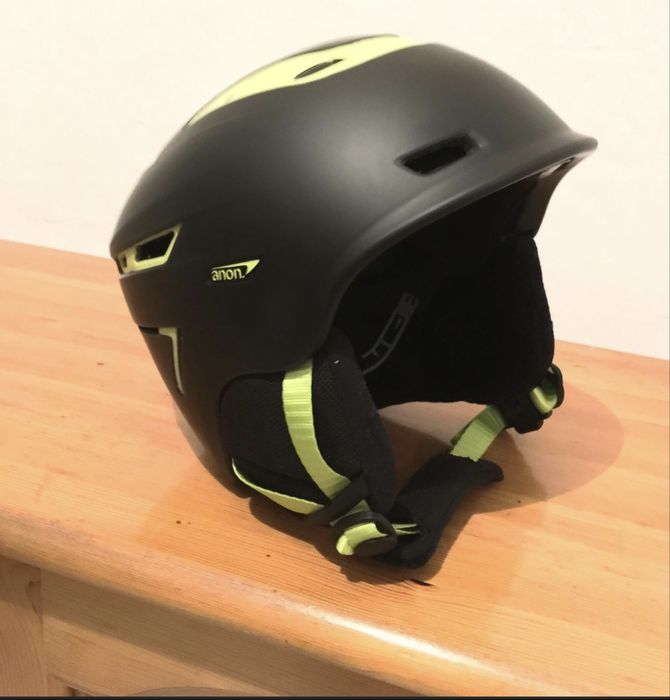Ски  Сноуборд каска Anon
