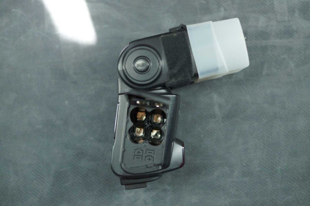 Blit Foto Sony HVL-F42AM TTL Auto-Lock + Difuzor Bounce inclus
