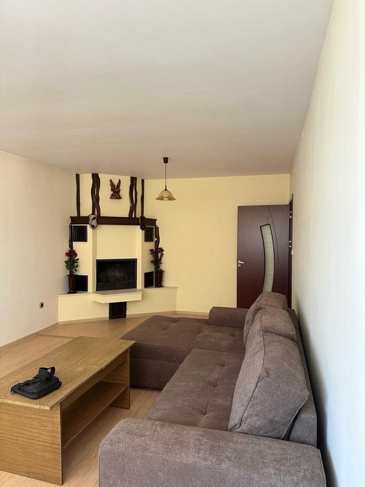 Продава се Тристаен апартамент в Кюстендил, Център - 98 кв.м за 1531 €/кв.м - Снимка #2