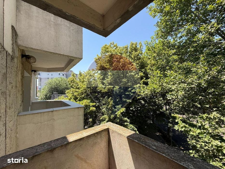 Apartament 3 camere vânzare în zona Capitol Constanta vedere la mare