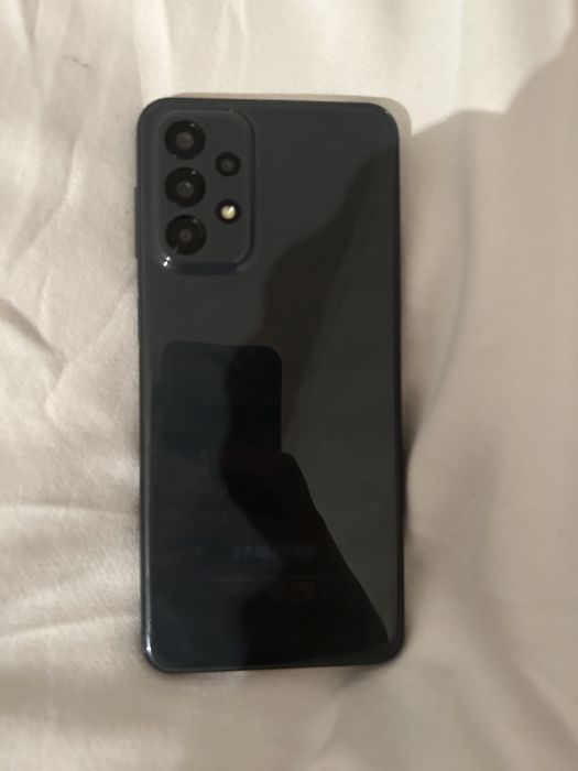 Самсунг А 23