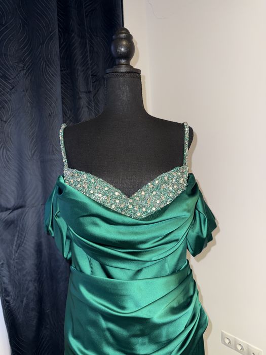 Rochie eleganta