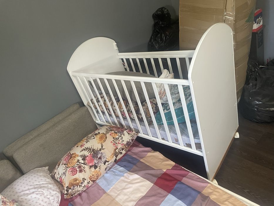 Манеж в идеальном состоянии