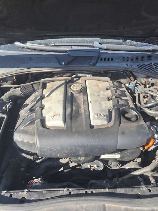 Vw touareg 3.0 TDI,facelift,автомат,60 броя на части