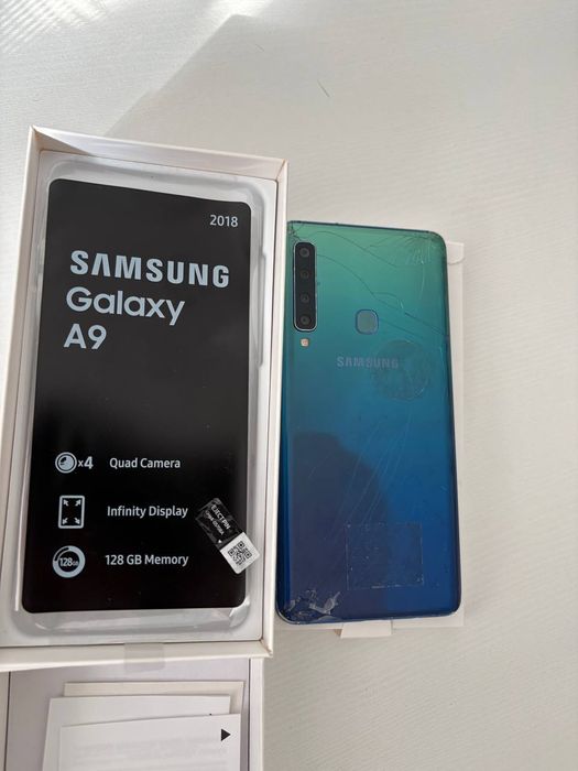 Продам Samsung a9