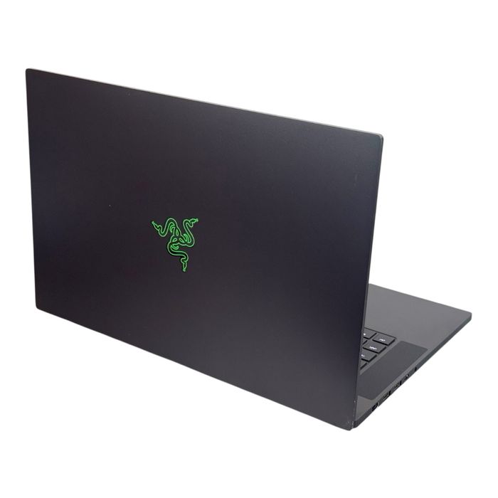 Razer Blade 15" FHD i7-10875H 16GB RAM 512GB SSD NVIDIA RTX 3070