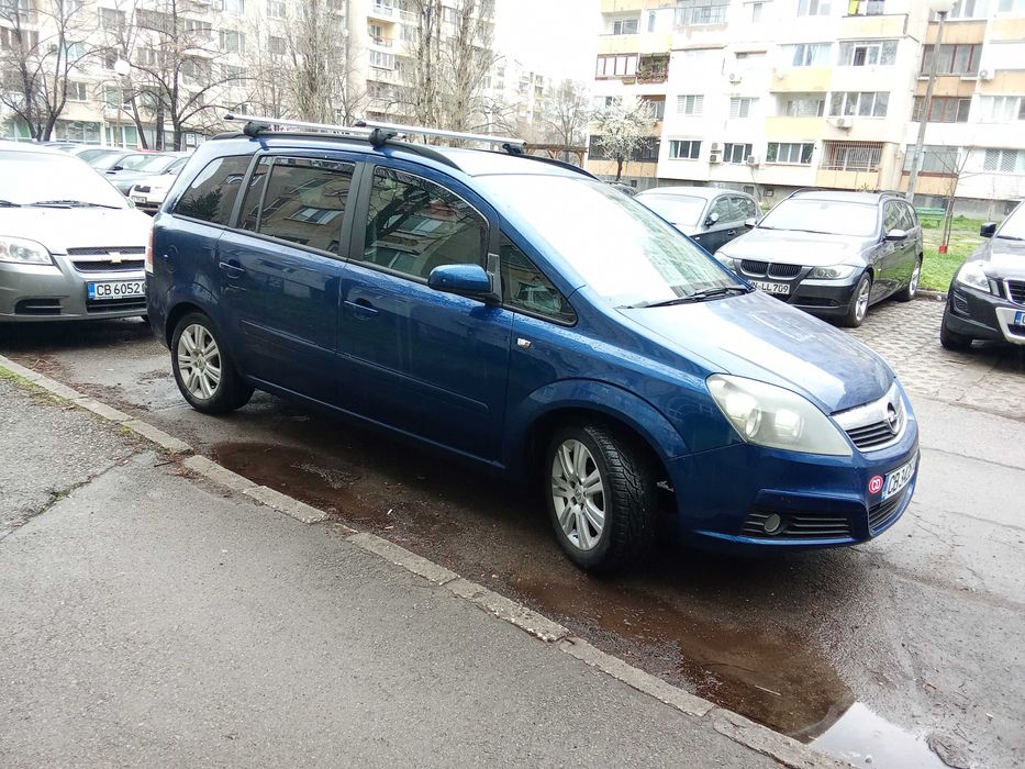 Опел Зафира 2.2 6-ск 150кс
