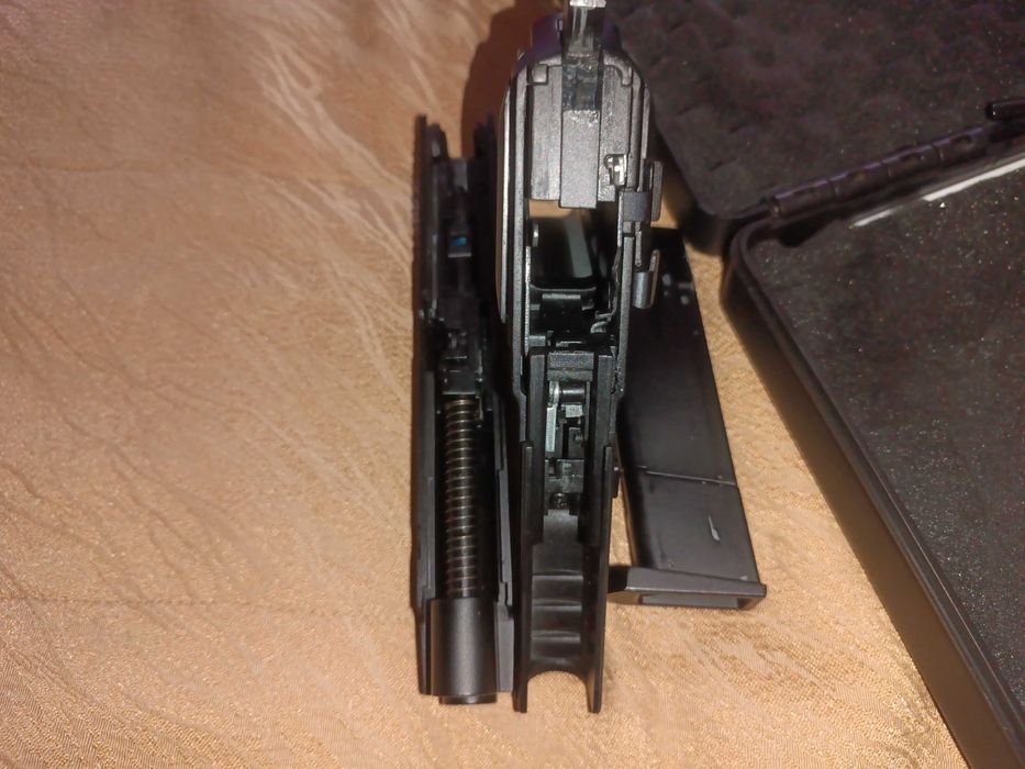 Airsoft пистолет p226