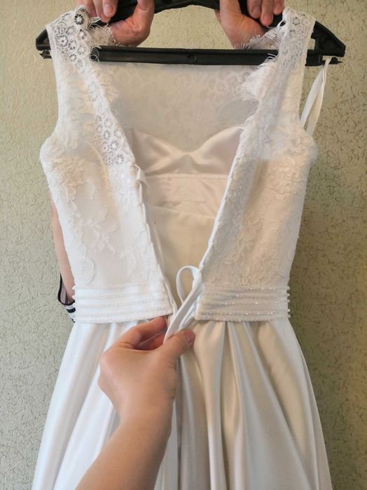 Свадебное платье 44-46 р