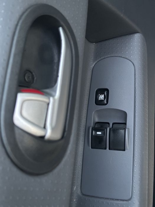 Mitsubishi Colt, 1.3, 2005года