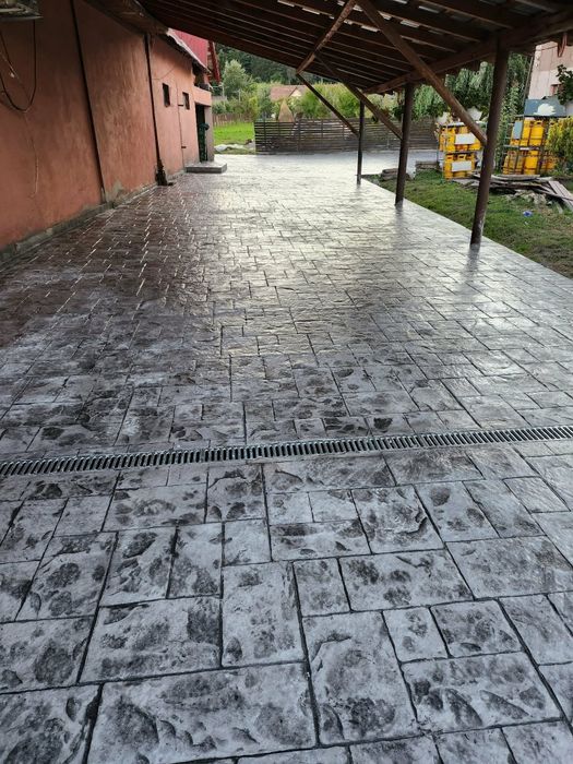 Beton  amprentat