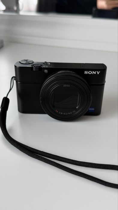 Sony RX100 VI - алтернатива на Canon G7X